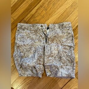 Black Brown 1826 Linen Blend Leaf Print Shorts – Size 30